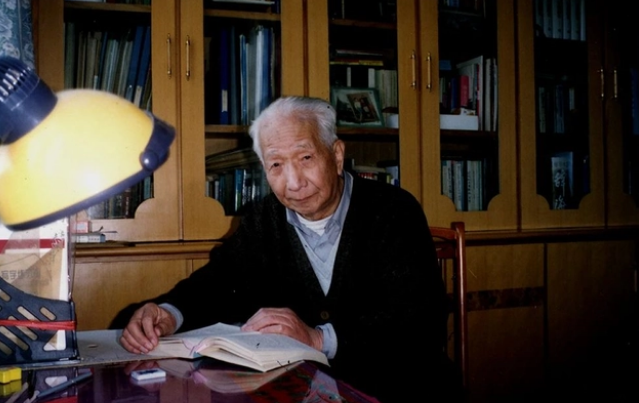 致敬」他是新中国第一代海归科学家，用“三封信”改变了我国红外技术研究的方向和进程
